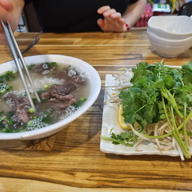 Pho Hoang Gia