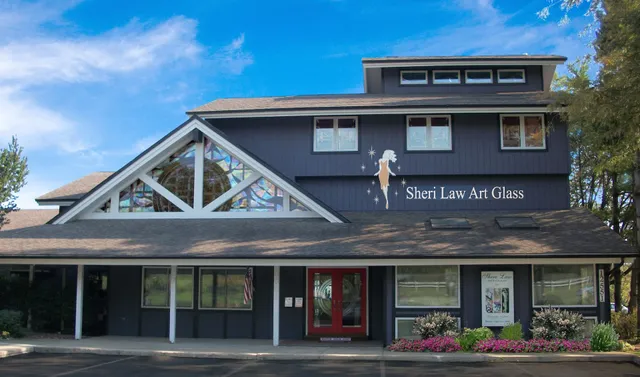 Sheri Law Art Glass Ltd