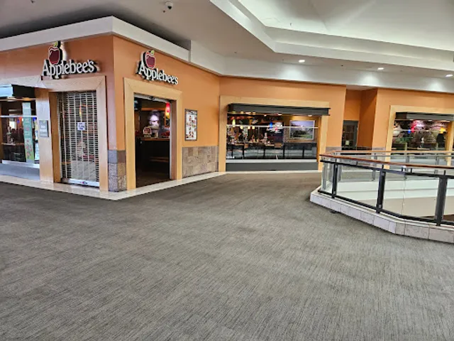 Applebee's Grill + Bar