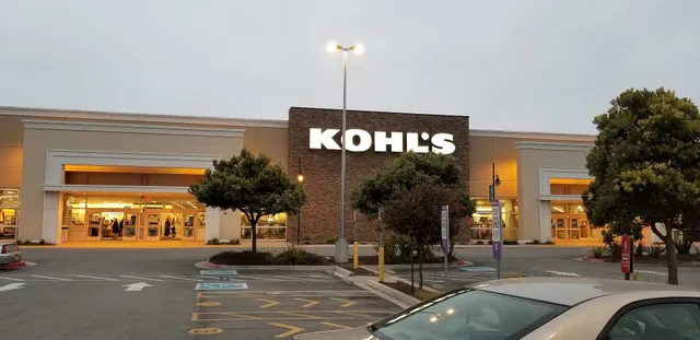 Marina Shopping Center