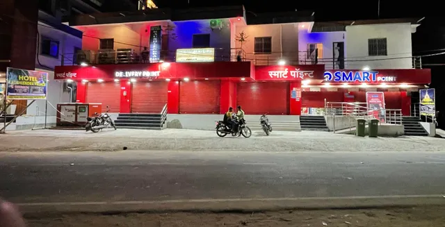 SPOT ON Hotel Kaushlendra Palace