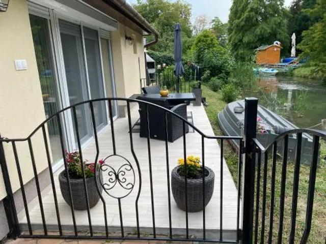 Regina De Luxe Apartment