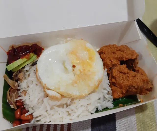 Nasi Lemak 25 - Original Nasi Lemak Melayu