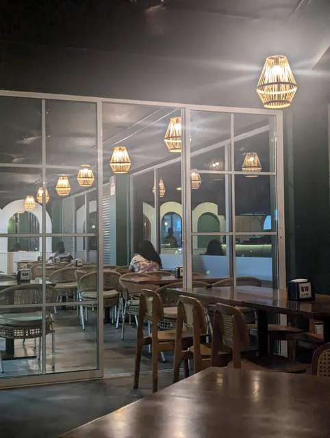 Banana Leaf by KLOX Hulhumale