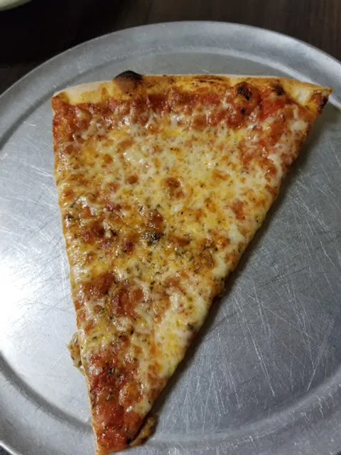 Lenny's Pizza & Bistro (AKA Lenny's of Jamesport)