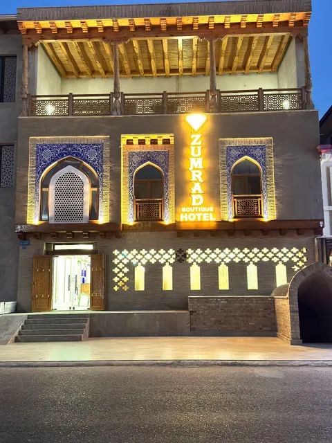 Zumrad Boutique Hotel