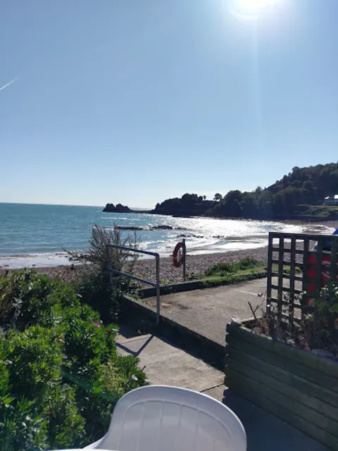 Driftwood Beachside Café & Restaurant