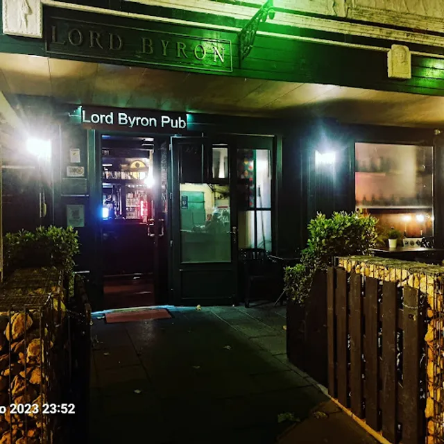 Lord Byron Pub