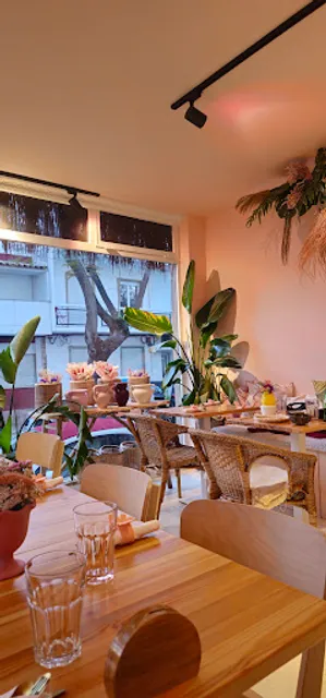 The Flower Bar - Healthy Kitchen