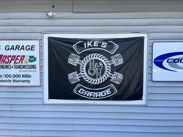 Ike's Garage
