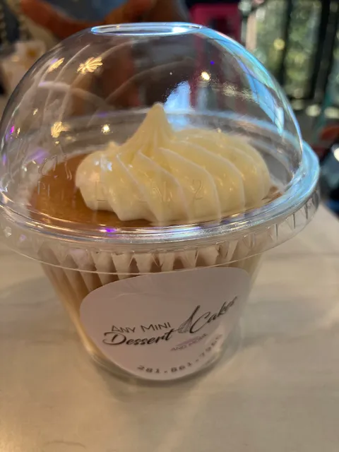 Any Mini Dessert Cakes & More
