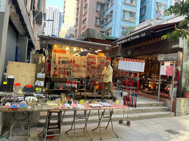 Upper Lascar Row Antique Street Market