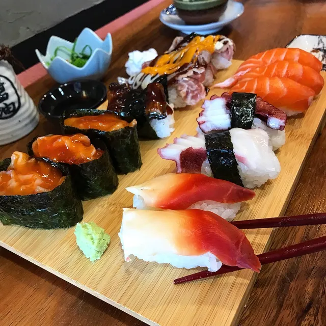 Hana Sushi by S.A