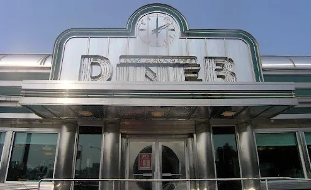 Golden Reef Diner