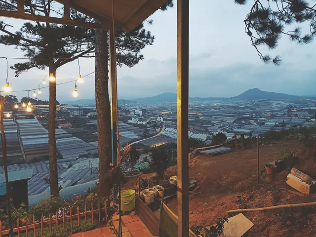 Mây Homestay - Tiệm Bách Hóa Mùa Xuân