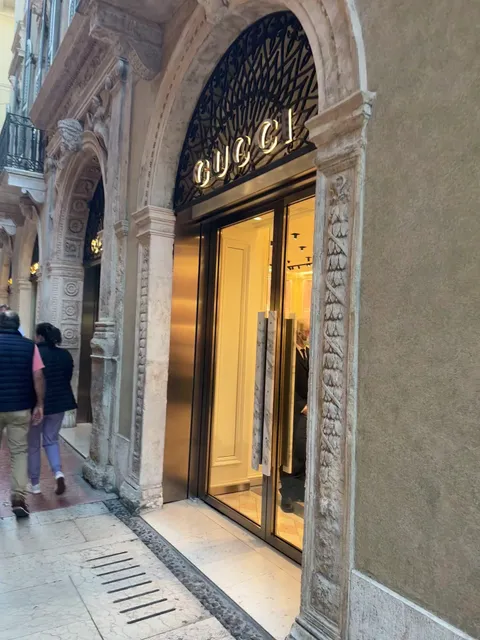 Gucci - Verona Mazzini