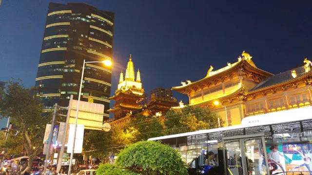 曹家渡花鸟市场