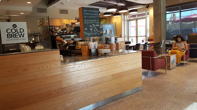 The Coffee Bean & Tea Leaf