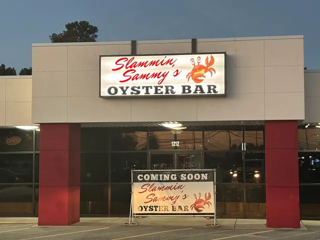 Slammin Sammy’s Oyster Bar