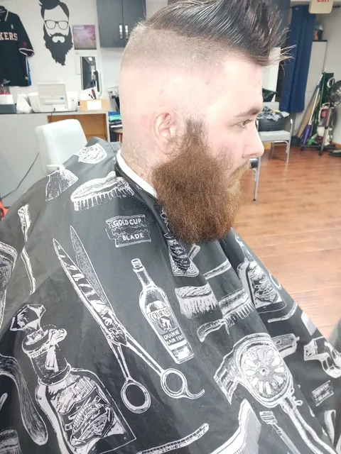 15 Unisex Barbershop