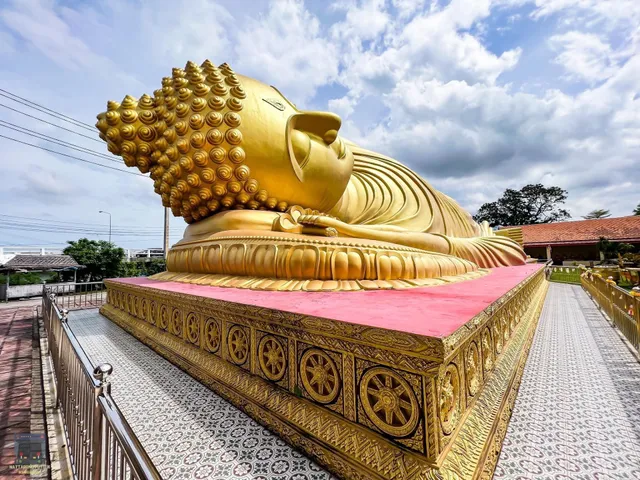 Wat Laem Pho