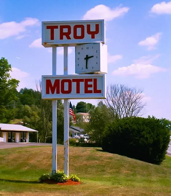 Troy Motel