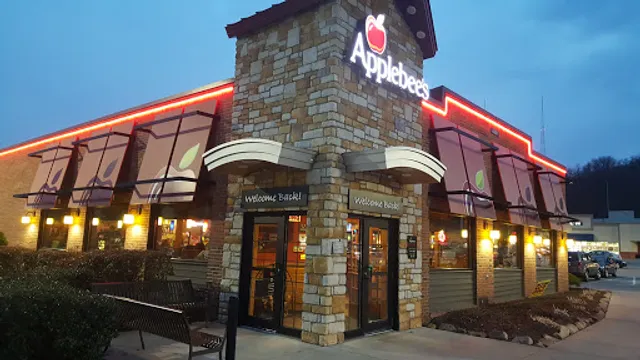 Applebee's Grill + Bar
