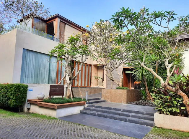 Manhattan In Canggu Luxury Villa by Mahavilas