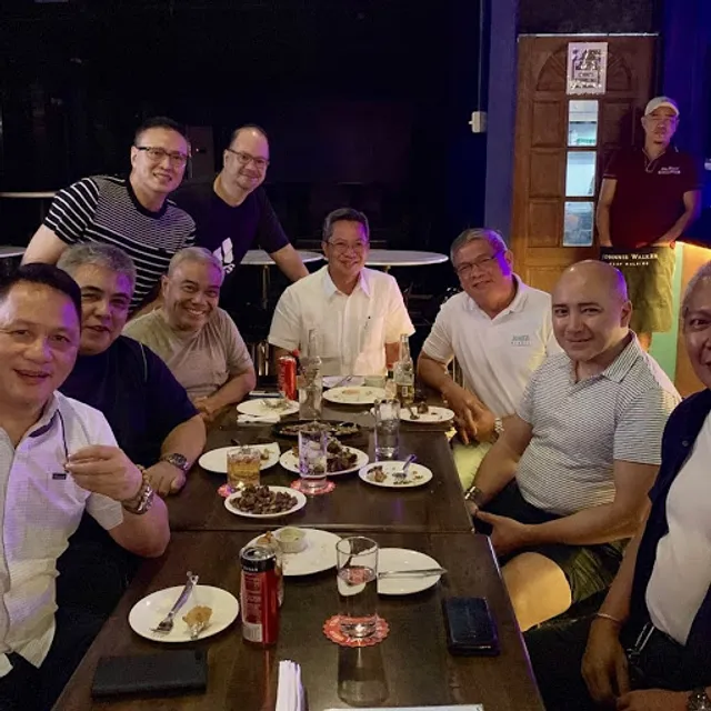 Bleu Bar and Restaurant