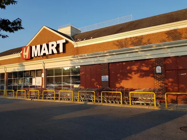 Wheaton Park Shopping Center