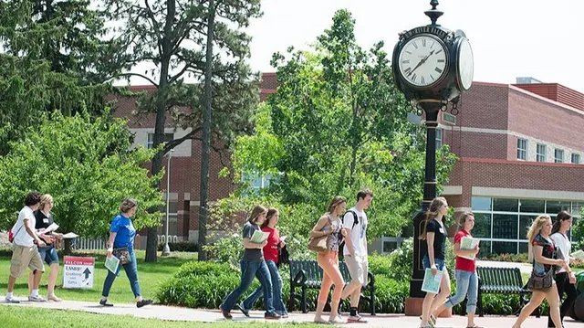 University of Wisconsin-River Falls