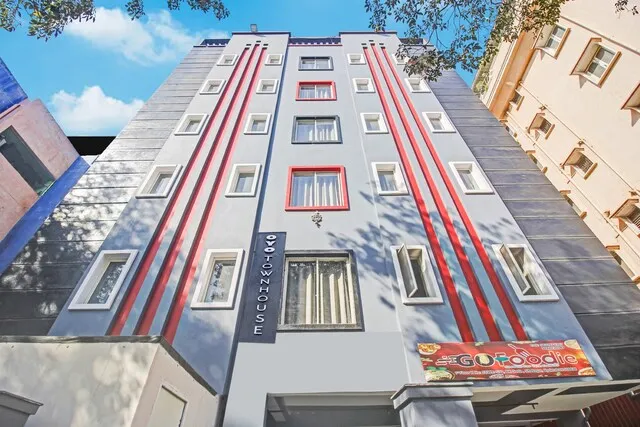 Townhouse Xanthe Hotels