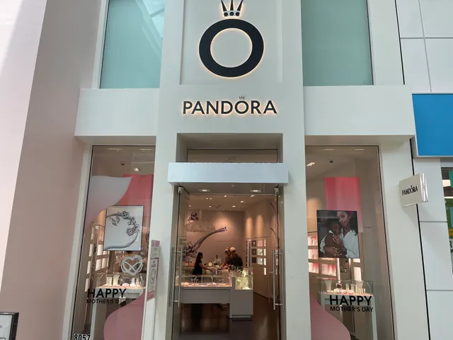 Pandora Jewelry