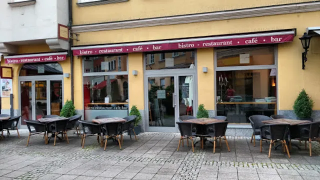 wok&wine | east meets west