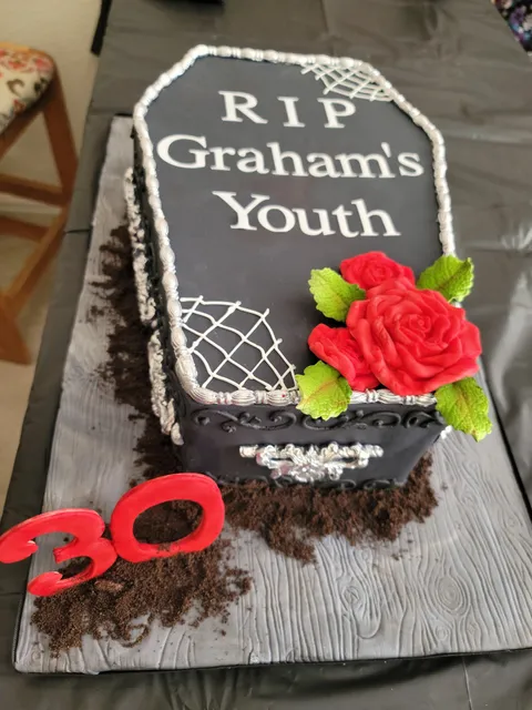 Bella Cakes By Thena