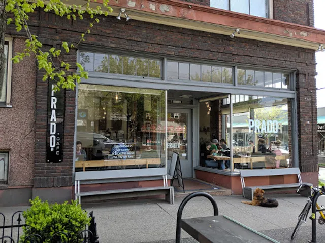 Prado Cafe