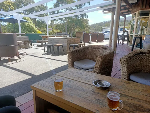 Iluka Tavern