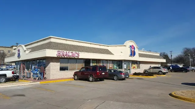 Braum's Ice Cream & Dairy Store