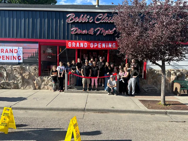 Bobbi's Classic Diner & Motel