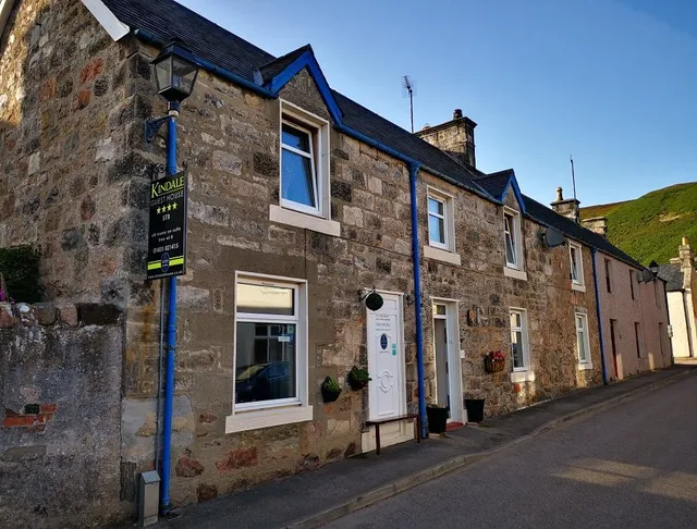 Kindale House Lilleshall Street Helmsdale KW8 6JF