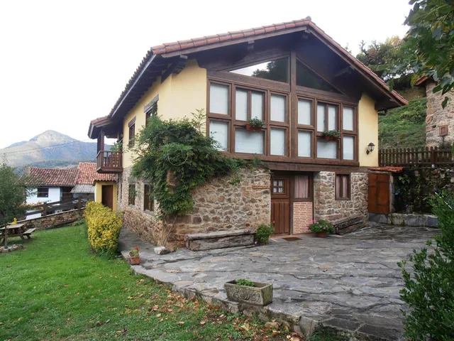 Apartamentos Rurales Los Picos De Redo