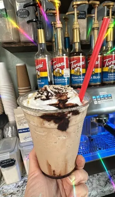 Spiced Magnolia Merchantile