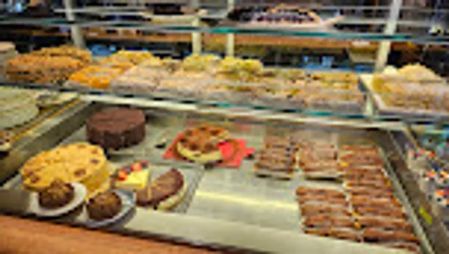 Crosta Kitchen & Bakery