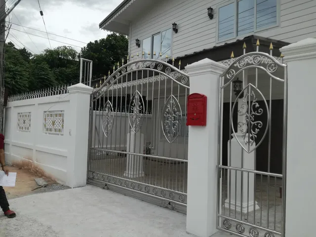 บ้านห้วยลึก