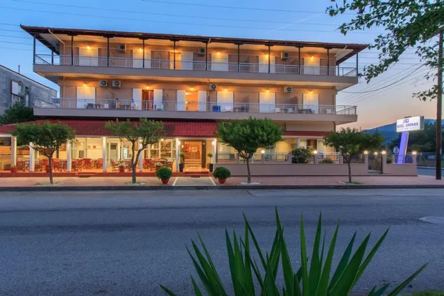 Hotel Grekas