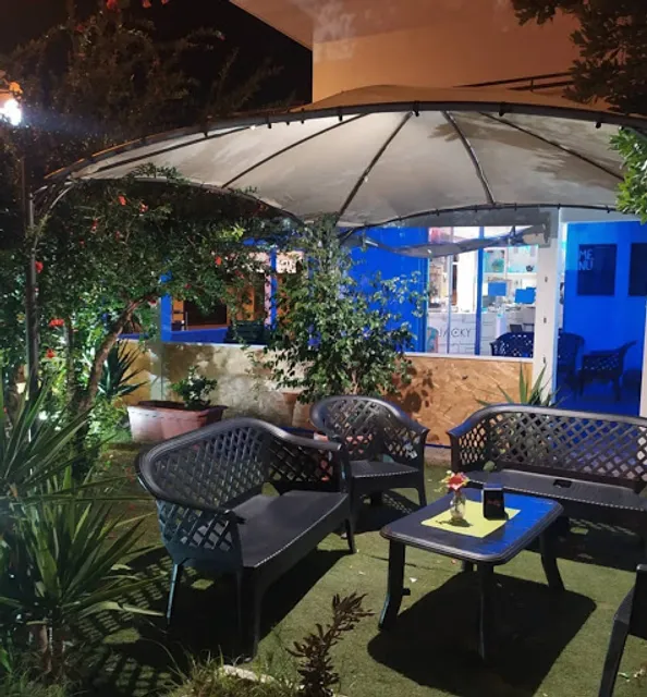 Jacky Lounge Bar & Caffeteria