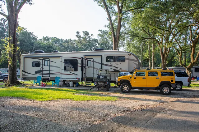Mobile Oaks RV Resort