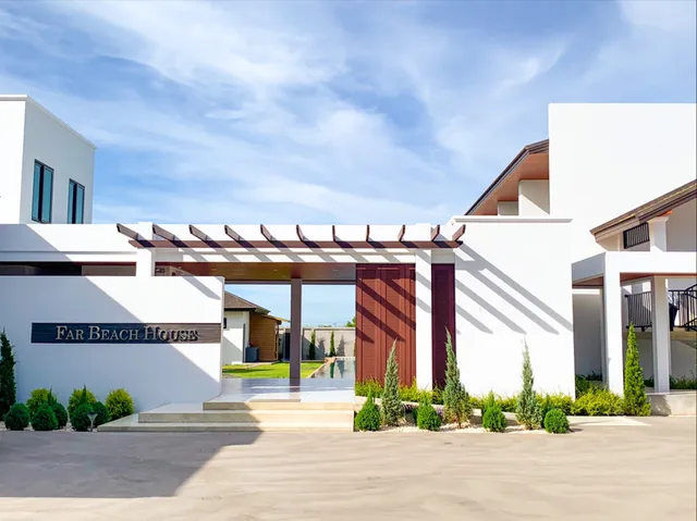 Far Beach House, Cha-am