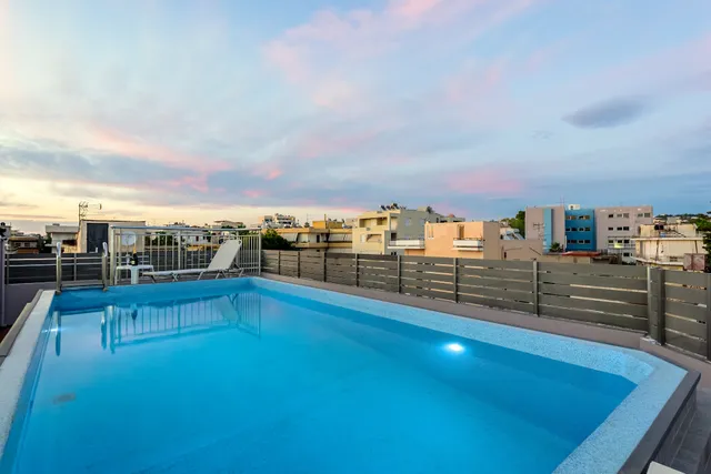 Deluxe Apartment with Pool