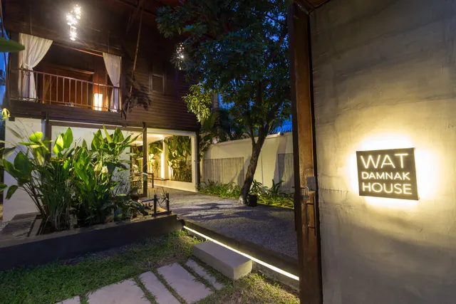 Wat Damnak House